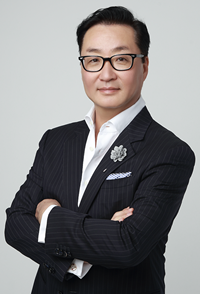 Harrison H Lee MD, DMD. FACS
